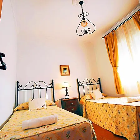 Apartamento Tranquilo Con 2 Y Aparcamiento En - Es-180-11 Conil De La Frontera